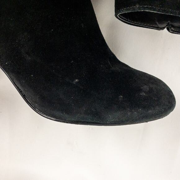 Nine West KerryLeeo Black Suede Button Ankle Booties Boots Womens 8.5 - Picture 11 of 16